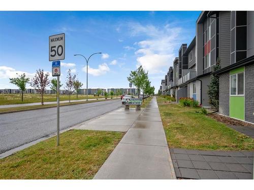 202-415 Redstone Walk Ne, Calgary, AB - Outdoor