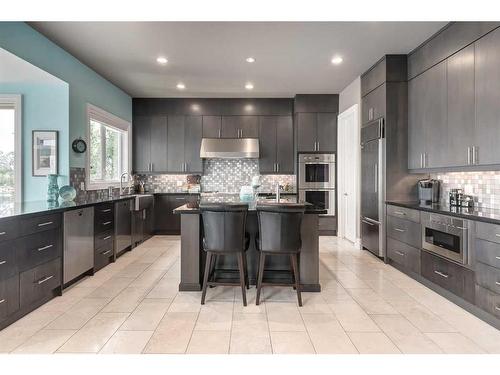 68 Heritage Lake Shores, Heritage Pointe, AB - Indoor Photo Showing Kitchen With Upgraded Kitchen