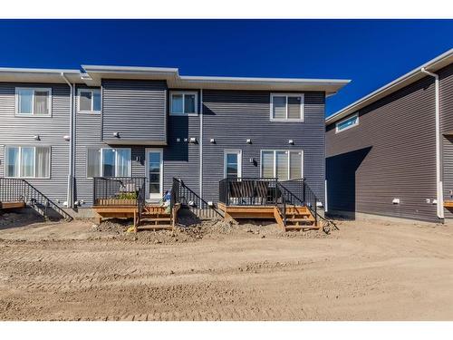 1187 Lanark Boulevard Se, Airdrie, AB - Outdoor