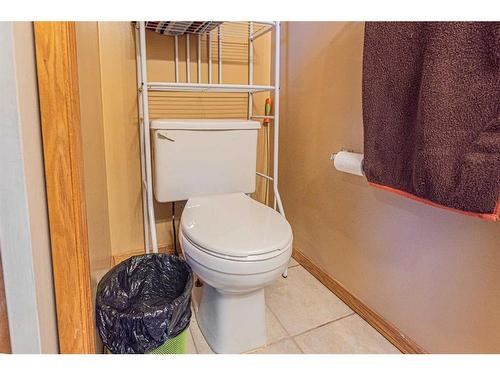 127 Erin Meadow Way Se, Calgary, AB - Indoor Photo Showing Bathroom