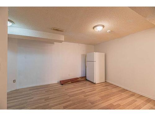 127 Erin Meadow Way Se, Calgary, AB - Indoor Photo Showing Other Room