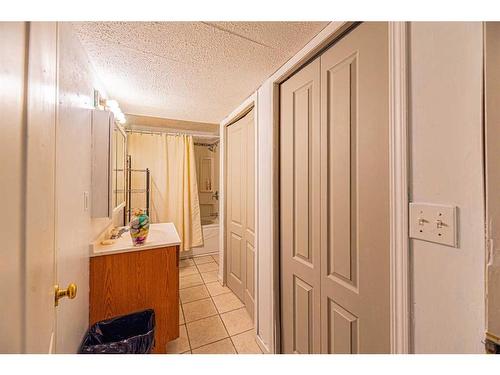 127 Erin Meadow Way Se, Calgary, AB - Indoor