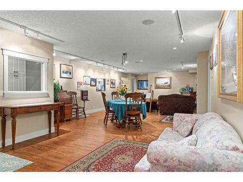 4 Highland Ranch Estates, Rural Foothills County, AB - Indoor Photo Showing Living Room