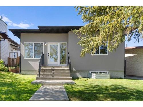 8315 Centre Street Nw, Calgary, AB - Outdoor