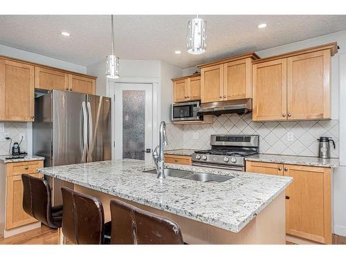 111 Covemeadow Court Ne, Calgary, AB - Indoor Photo Showing Kitchen