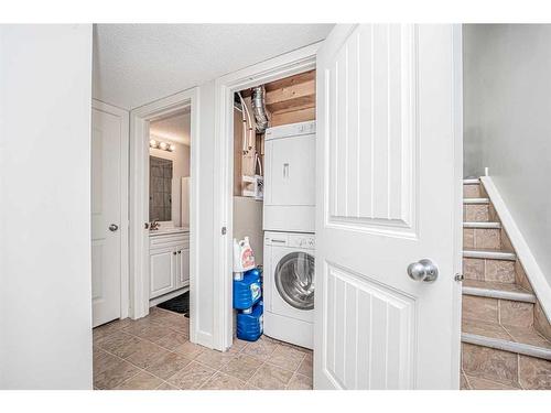 111 Covemeadow Court Ne, Calgary, AB - Indoor Photo Showing Laundry Room