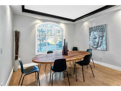 2412 26 Street Sw, Calgary, AB - Indoor Photo Showing Dining Room