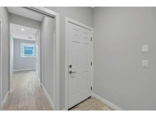 219 Dawson Wharf Rise, Chestermere, AB - Indoor Photo Showing Other Room