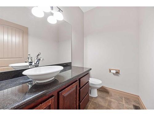 151 Cove Close, Chestermere, AB - Indoor Photo Showing Bathroom