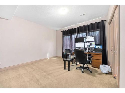 151 Cove Close, Chestermere, AB - Indoor Photo Showing Office