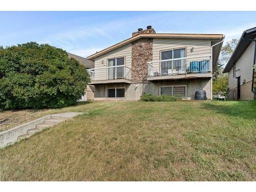 7008B Bowness Road Nw, Calgary, AB - Outdoor With Balcony With Deck Patio Veranda