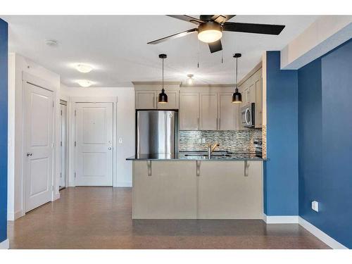 6408-155 Skyview Ranch Way Ne, Calgary, AB - Indoor Photo Showing Kitchen With Upgraded Kitchen