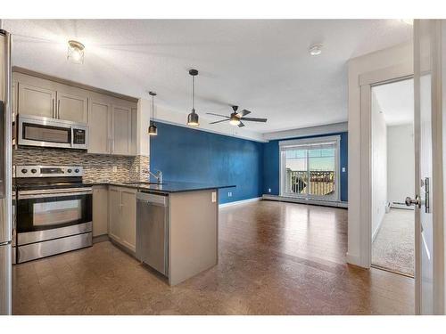 6408-155 Skyview Ranch Way Ne, Calgary, AB - Indoor Photo Showing Kitchen With Stainless Steel Kitchen With Upgraded Kitchen