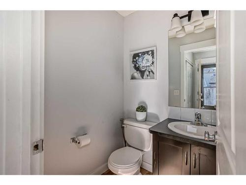 269 Skyview Ranch Drive Ne, Calgary, AB - Indoor Photo Showing Bathroom