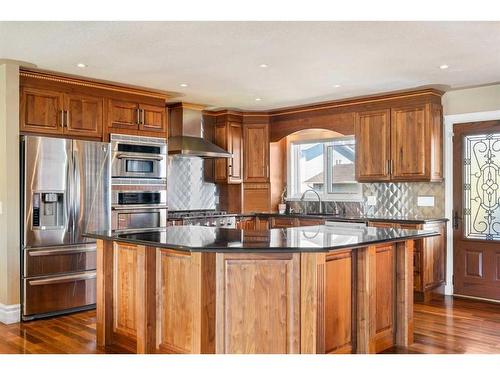 36 Whitehaven Crescent Ne, Calgary, AB - Indoor Photo Showing Kitchen