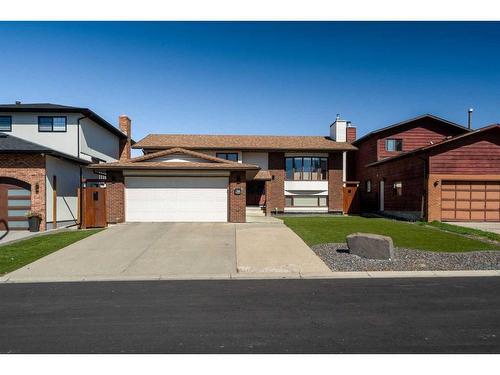 36 Whitehaven Crescent Ne, Calgary, AB - Outdoor With Facade