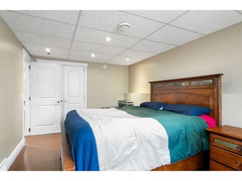 36 Whitehaven Crescent Ne, Calgary, AB - Indoor Photo Showing Bedroom