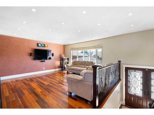 36 Whitehaven Crescent Ne, Calgary, AB - Indoor Photo Showing Living Room