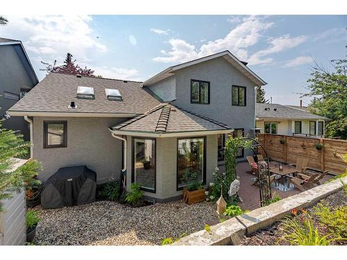 2745 Douglasdale Boulevard Se, Calgary, AB - Outdoor