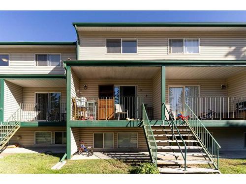 12-707 Westmount Drive, Strathmore, AB - Outdoor With Balcony With Deck Patio Veranda