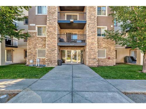 3203-16969 24 Street Sw, Calgary, AB - Outdoor With Balcony