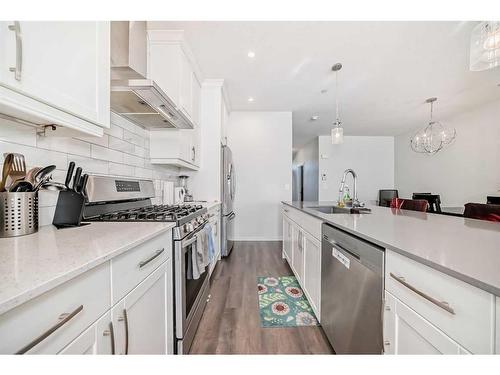 72 Howse Heights Ne, Calgary, AB - Indoor Photo Showing Kitchen With Upgraded Kitchen