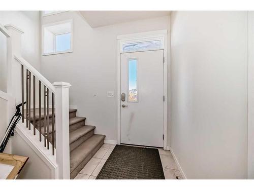 72 Howse Heights Ne, Calgary, AB - Indoor Photo Showing Other Room