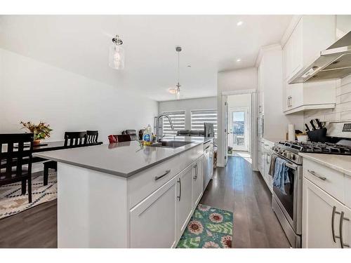 72 Howse Heights Ne, Calgary, AB - Indoor Photo Showing Kitchen With Upgraded Kitchen