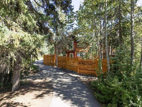 1275 Railway Avenue, Canmore, AB - Outdoor