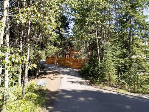 1275 Railway Avenue, Canmore, AB - Outdoor