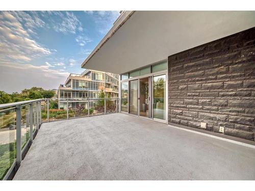 202-88 Waterfront Mews Sw, Calgary, AB - Outdoor