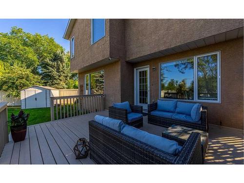 214 Diamond Court Se, Calgary, AB - Outdoor With Deck Patio Veranda With Exterior