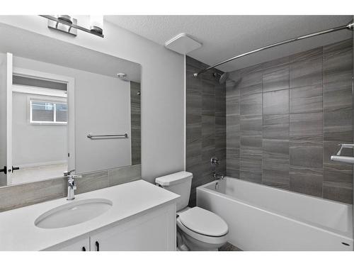 275 Seton Road Se, Calgary, AB - Indoor Photo Showing Bathroom