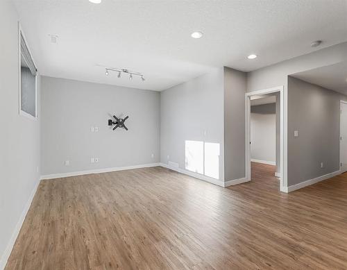 228 Cranarch Crescent Se, Calgary, AB - Indoor Photo Showing Other Room