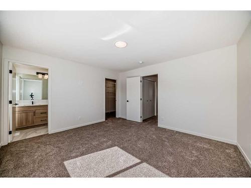 135 Edith Drive Nw, Calgary, AB - Indoor