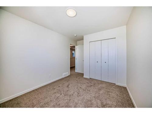 135 Edith Drive Nw, Calgary, AB - Indoor