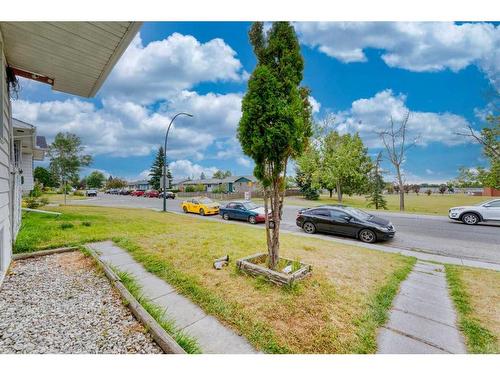 3012 12 Avenue Se, Calgary, AB - Outdoor With View