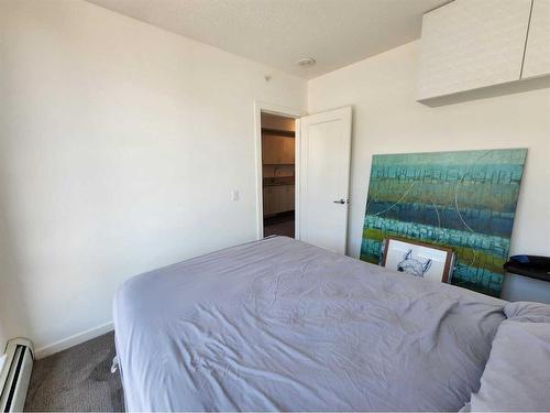 505-450 8 Avenue Se, Calgary, AB - Indoor Photo Showing Bedroom