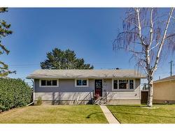 924 42 Street SE Calgary, AB T2A 1L4