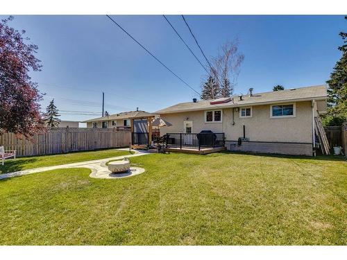 924 42 Street Se, Calgary, AB - Outdoor