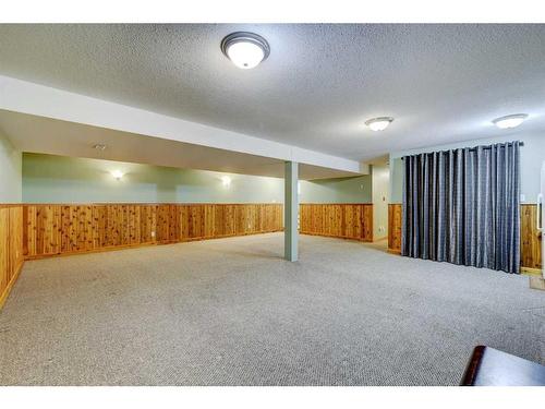 254041 Twp Road 252, Strathmore, AB - Indoor Photo Showing Other Room