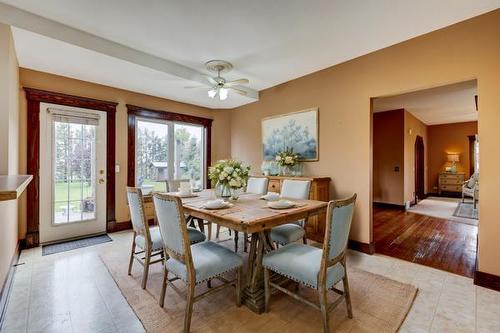 254041 Twp Road 252, Rural Wheatland County, AB - Indoor Photo Showing Kitchen