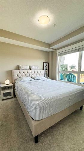 7310-302 Skyview Ranch Drive Ne, Calgary, AB - Indoor Photo Showing Bedroom