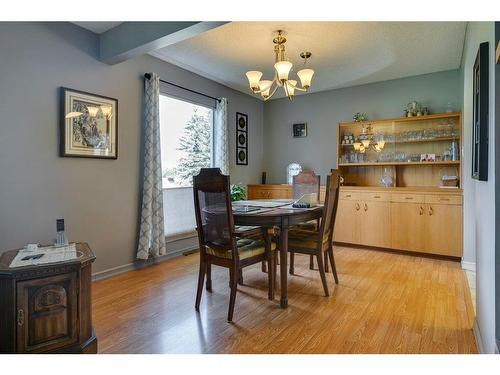 271058 Range Road 22, Rural Rocky View County, AB - Indoor Photo Showing Dining Room