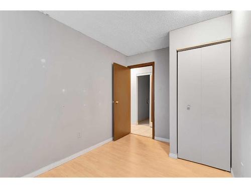 203-431 1 Avenue Ne, Calgary, AB - Indoor Photo Showing Other Room