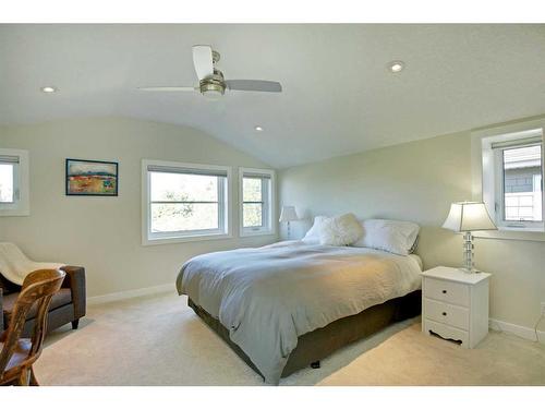 2018B 26A Street Sw, Calgary, AB - Indoor Photo Showing Bedroom