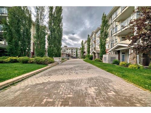 306-22 Auburn Bay Link Se, Calgary, AB - Outdoor