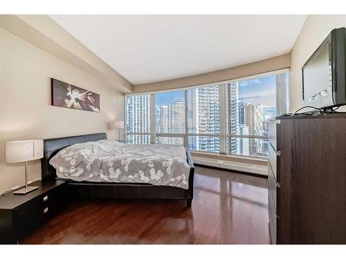 2302-1078 6 Avenue Sw, Calgary, AB - Indoor Photo Showing Bedroom