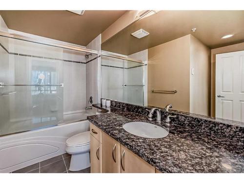 2302-1078 6 Avenue Sw, Calgary, AB - Indoor Photo Showing Bathroom