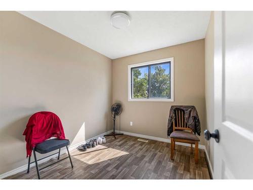 99 Abalone Way Ne, Calgary, AB - Indoor Photo Showing Other Room